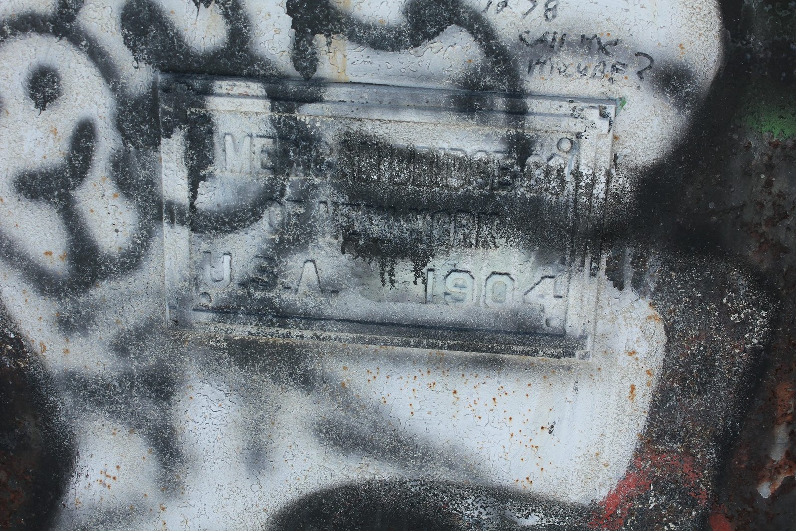 Plaque